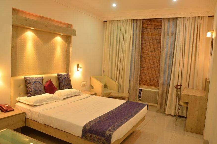 Rass Hotel Κανπούρ Εξωτερικό φωτογραφία