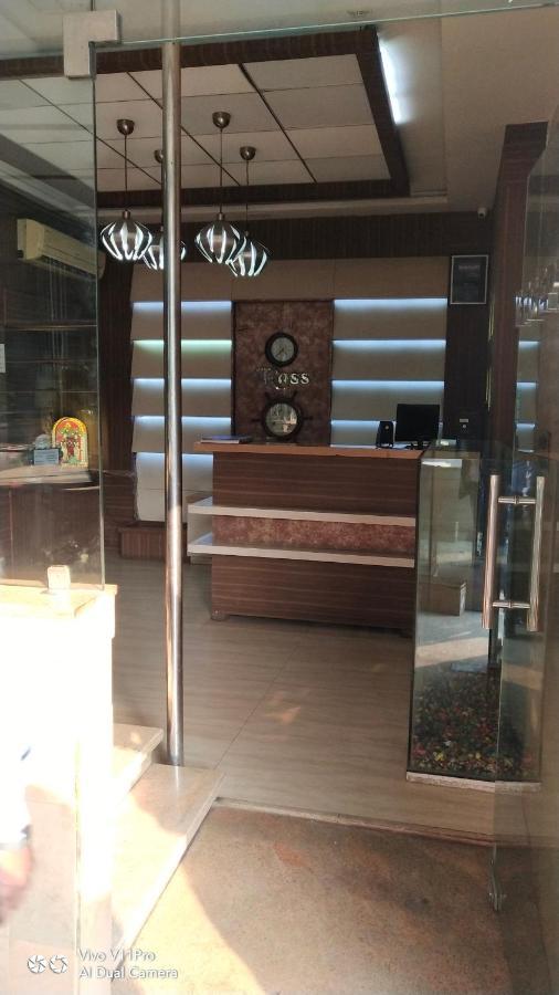 Rass Hotel Κανπούρ Εξωτερικό φωτογραφία