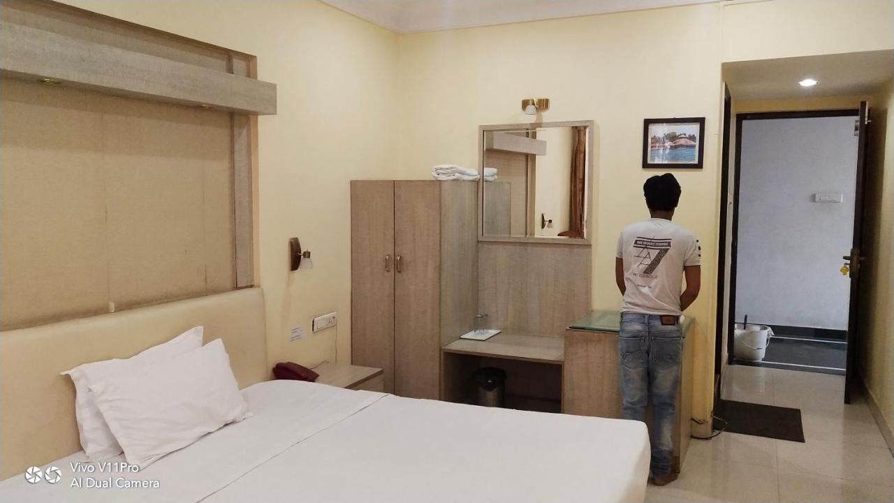 Rass Hotel Κανπούρ Εξωτερικό φωτογραφία